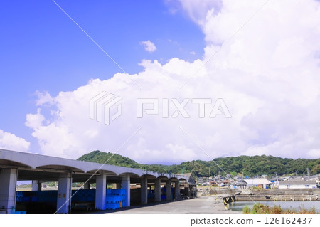 The blue sky of Wada Fishing Port in Wada-cho, Minamiboso City, Chiba Prefecture 126162437