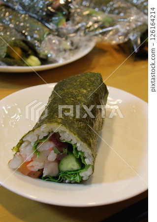 非常美味的手工海苔卷 非常美味的手工海苔卷 126164214