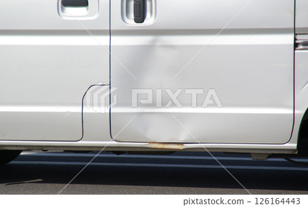 Body dent passenger car 126164443
