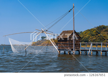 Lake Togo _ four hand net 126167851
