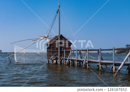Lake Togo _ four hand net 126167852