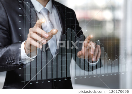 Graph of financial decline with expert analysis. Graph of financial decline with expert analysis. 126170696