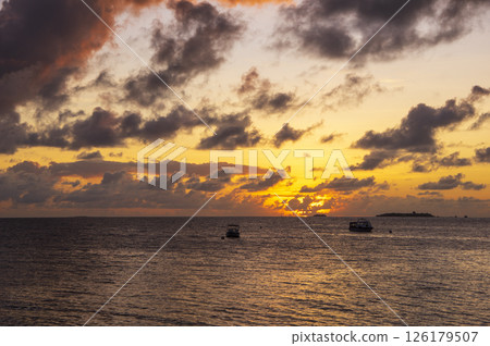 Maldives resort sunrise Maldives resort sunrise 126179507