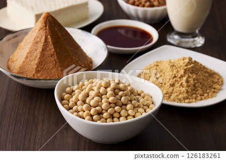 味噌、醬油等發酵大豆食品 126183261