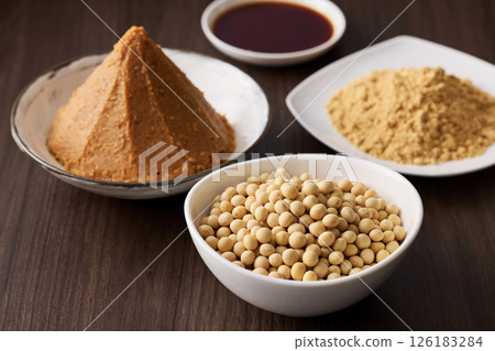 味噌、醬油等發酵大豆食品 味噌、醬油等發酵大豆食品 126183284