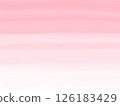 用淡粉紅色水彩筆刷繪製的漸層背景 126183429