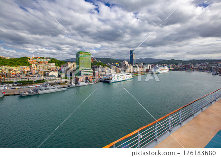 Keelung Port 126183680