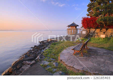 Katata's Ukimido (Mangetsuji Temple), Katata Clan Jinya ruins and the tranquil morning scenery on the shores of Lake Biwa / Lake Biwa Quasi-National Park 126185403