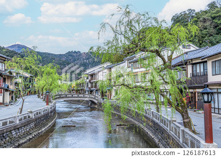 兵庫縣豐岡市城崎町：城崎溫泉的魅力街道 126187613