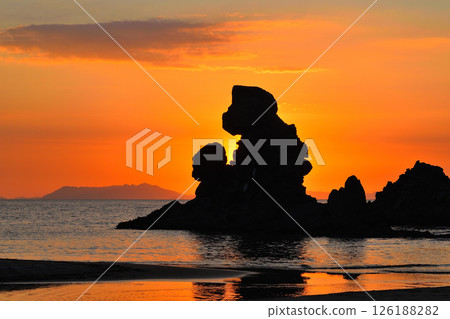 Doll Rock in the evening 126188282