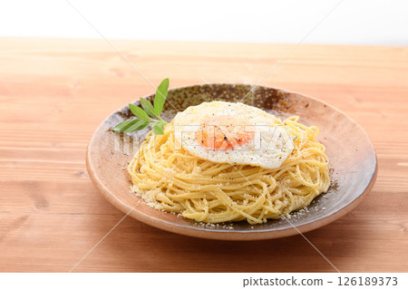 Poverello, the poor man's pasta popular among the Italian common people 126189373