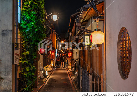 京都府古都的娛樂區先鬥町 126191578
