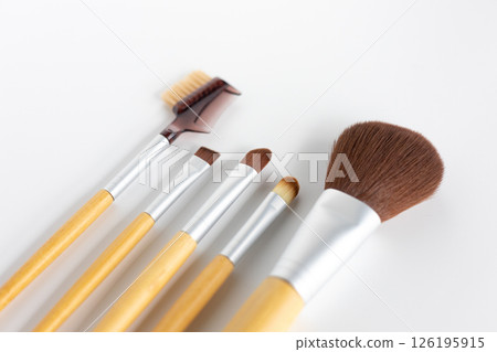 Natural makeup brushes Natural makeup brushes 126195915