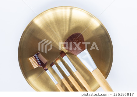 Natural makeup brushes Natural makeup brushes 126195917