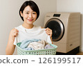 Woman to wash 126199517