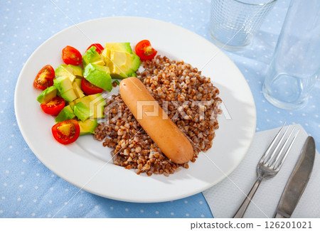 Boiled buckwheat with sausage, tomatoes Boiled buckwheat with sausage, tomatoes 126201021