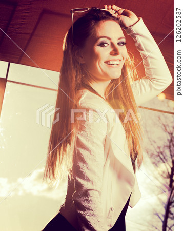 Beauty smiling woman portrait 126202587