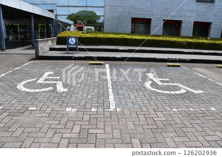 Wheelchair Accessible Sign_01 126202936