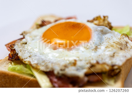 培根和雞蛋吐司 126207260