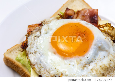 培根和雞蛋吐司 培根和雞蛋吐司 126207262