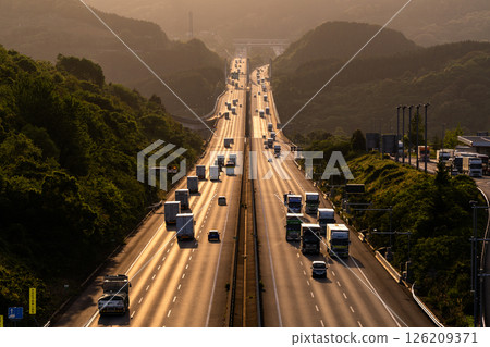 《靜岡縣》新東名高速公路/日本大動脈 126209371