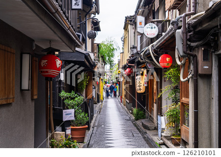 京都府古都的娛樂區先鬥町 126210101