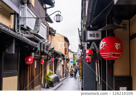 京都府古都的娛樂區先鬥町 126210109