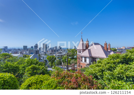 從北野天滿宮眺望神戶北野異人館街週邊的街景 從北野天滿宮眺望神戶北野異人館街週邊的街景 126211154