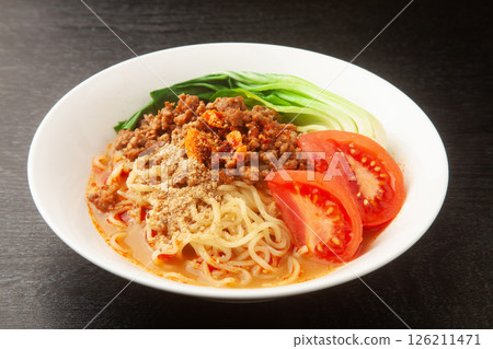 Cooled Bamboo Noodle 126211471