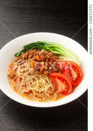 冷卻的竹麵條 冷卻的竹麵條 126211472