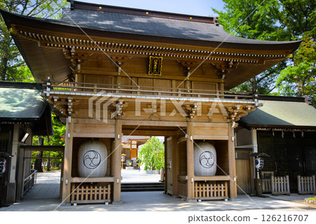 東京都三鷹市下園三鷹八幡神社塔門 126216707