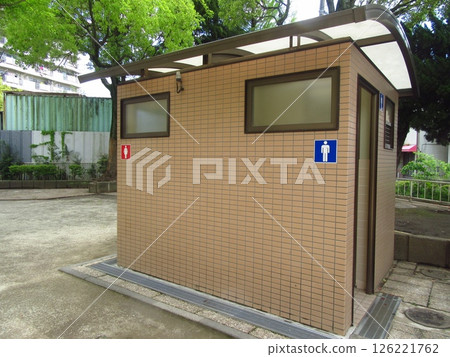 A toilet at Shimoshinozaki Second Children's Park in Edogawa Ward, Tokyo. 126221762