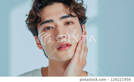 皮膚美麗的亞洲男人 皮膚美麗的亞洲男人 126221956