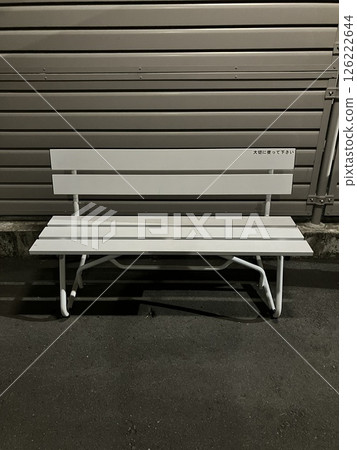 Bench 126222644