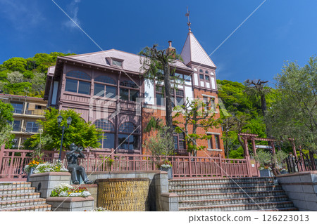 Windmind chicken hall 126223013