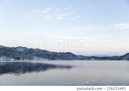 Lake Nojiri at sunset in winter Lake Nojiri at sunset in winter 126223465