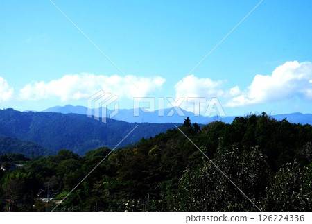 Tanzawa mountain range [Tsukui, Sagamihara City, October] 126224336