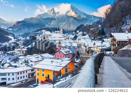Berchtesgaden, Germany. Charming alpine town and Watzmann Mountain n Bayern. 126224622
