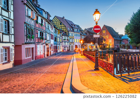 Colmar, France. Petite Venice, charming water canal and traditional half timbered houses in Alsace. 126225082