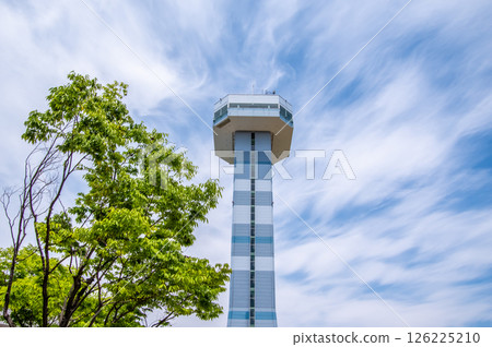 國立木曾三泉公園木曾三泉公園中心南區的新綠樹與瞭望塔 126225210
