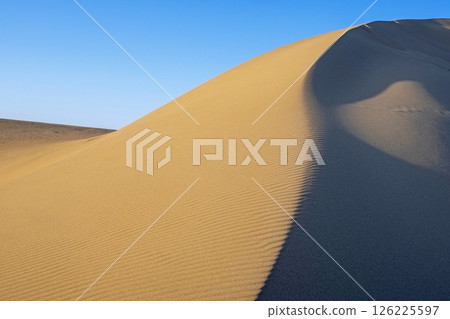Beautiful scenery of Tottori sand dune Beautiful scenery of Tottori sand dune 126225597