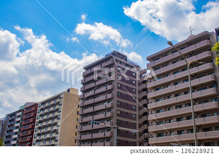 [京都風景]堀川街的天空與建築 126228921