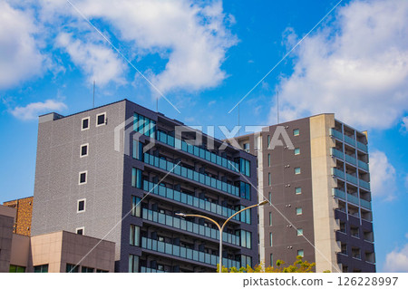 [京都風景]堀川街的天空與建築 126228997