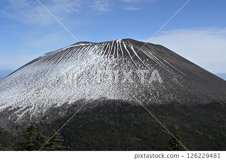 長野縣群馬縣淺間山黑房山冬季登山 長野縣群馬縣淺間山黑房山冬季登山 126229481