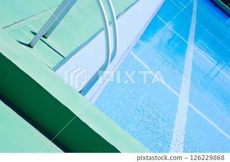 The pool 126229868