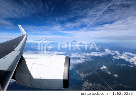 Izu Peninsula and Mt. Fuji seen from an airplane 126230286