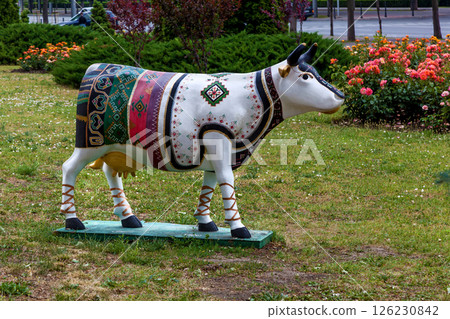 Colorful cow statue decorated with traditional ethnic patterns 126230842