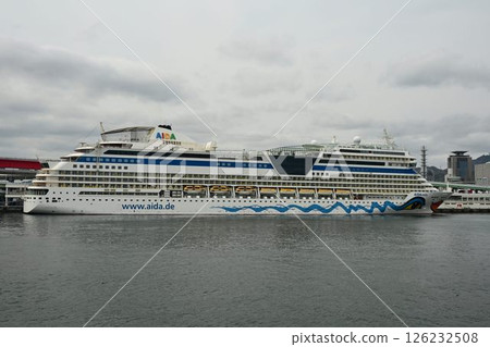 First arrival at Kobe Port: Cruise ship Aida Stella First arrival at Kobe Port: Cruise ship Aida Stella 126232508