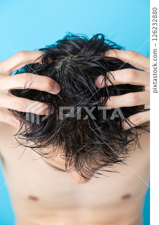 Middle-aged men's hair Middle-aged men's hair 126232880