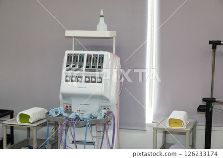 Hospital opening event 126233174